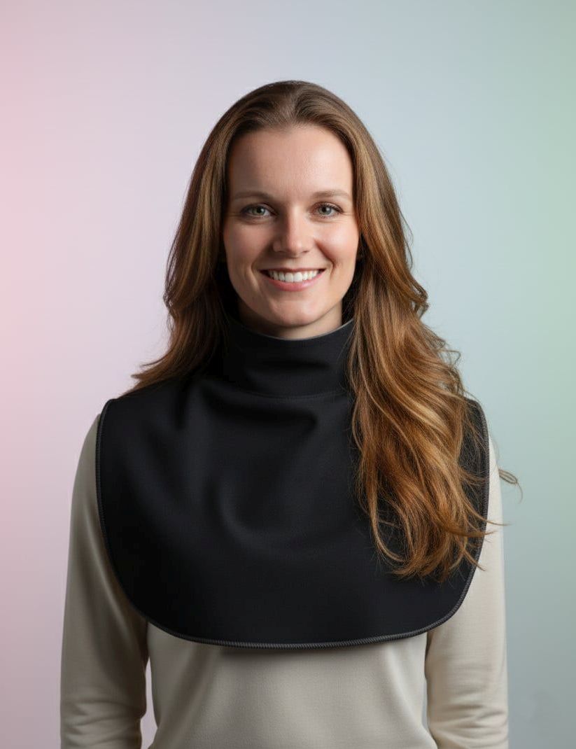 Softshellový nákrčník na krk a hrudník pre ženy pri nosení detí Čierny Softshellový nákrčník na krk a hrudník pre ženy pri nosení detí Čierny