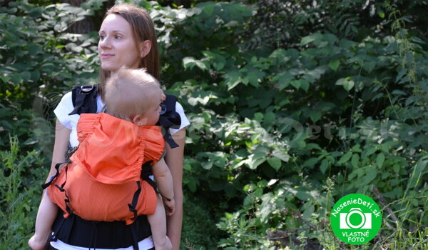 Nosič Kibi Oranžové pruhy na nosenie detí