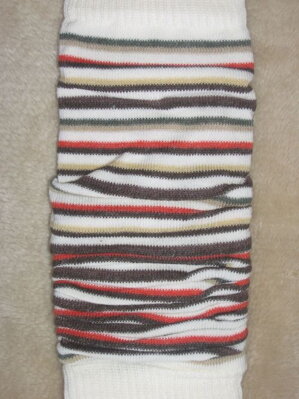 Návleky Design Socks (4 farby) hnedé - tenký prúžok