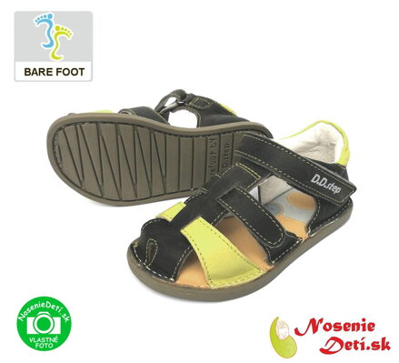 Chlapecké barefoot sandály s pevnou patou Khaki D.D. Step 076-382E